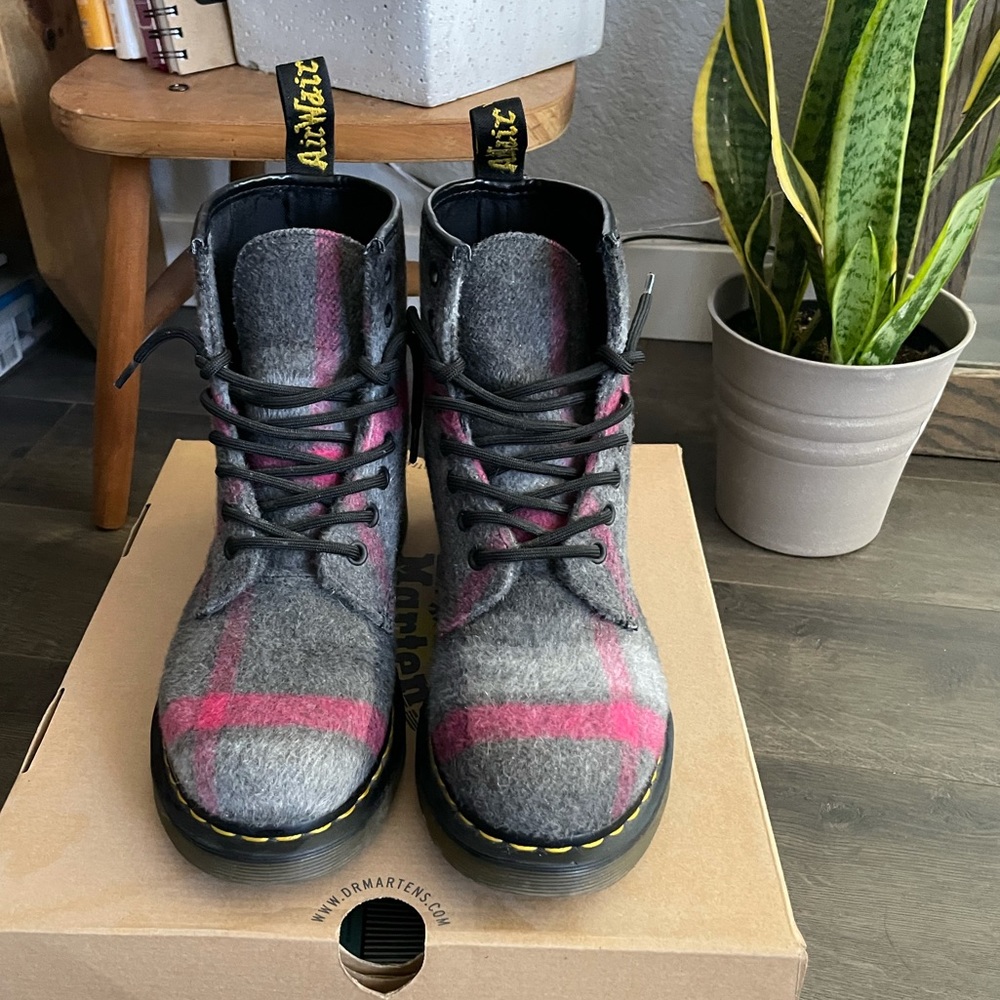Dr Marten Castel Plaid Flannel Boots